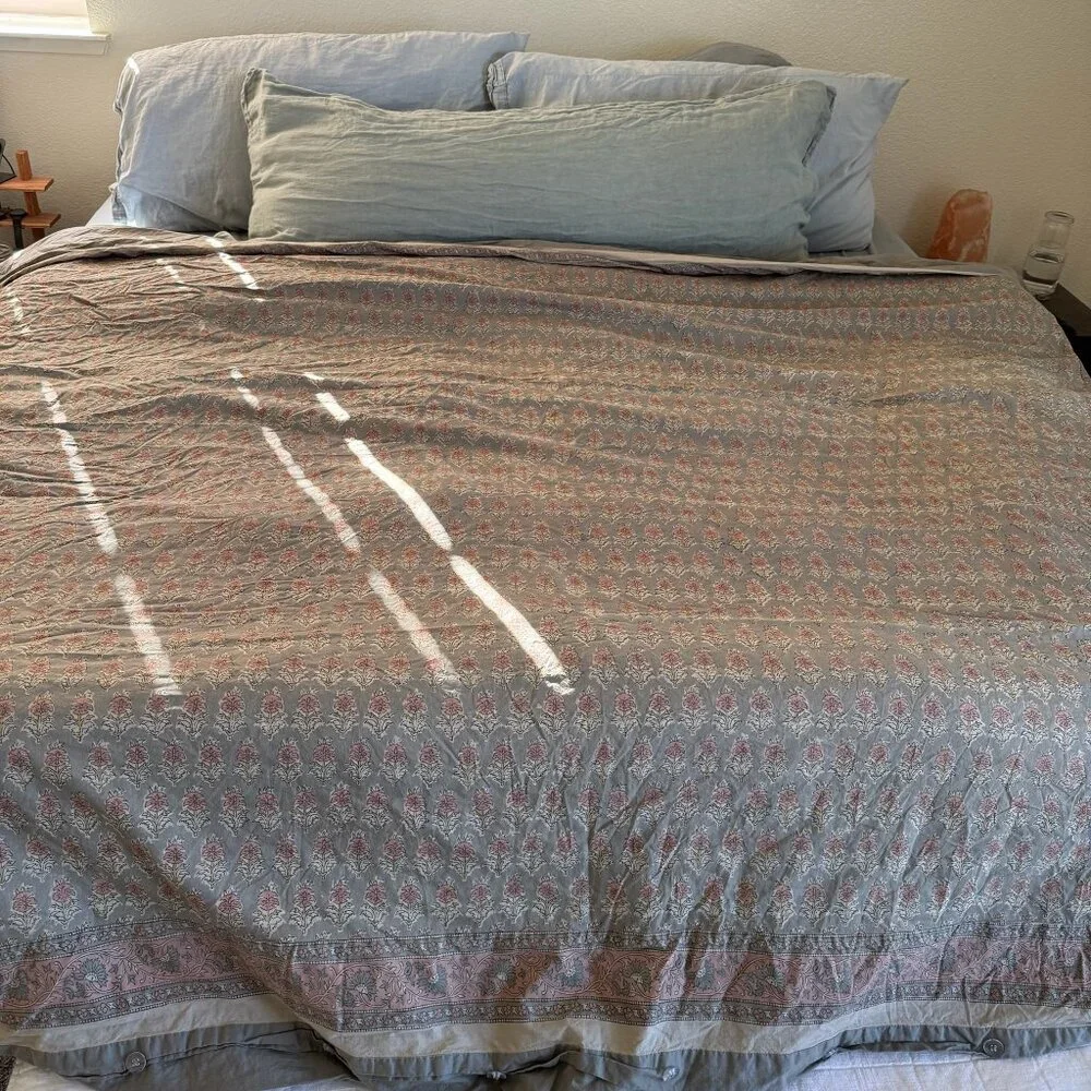 Pottery Barn Jade Duvet Cover -- Queen Size
